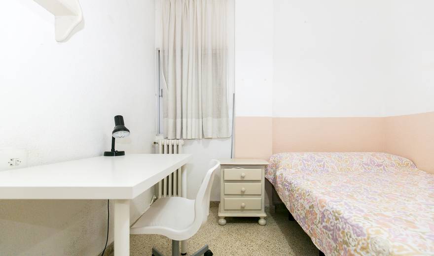 Excellent single Room at Centro