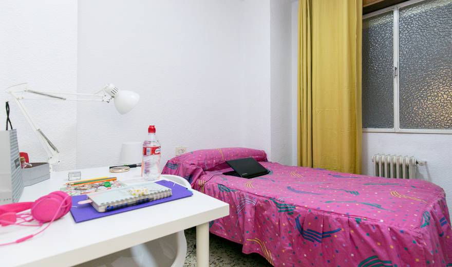 Comfortable single Room at Centro
